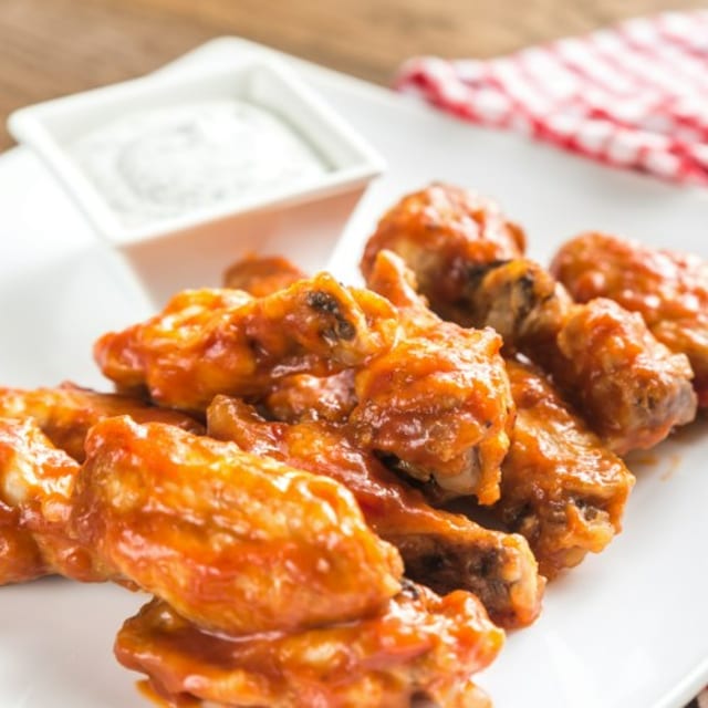 10 Wings 10.99 (10 Wings).