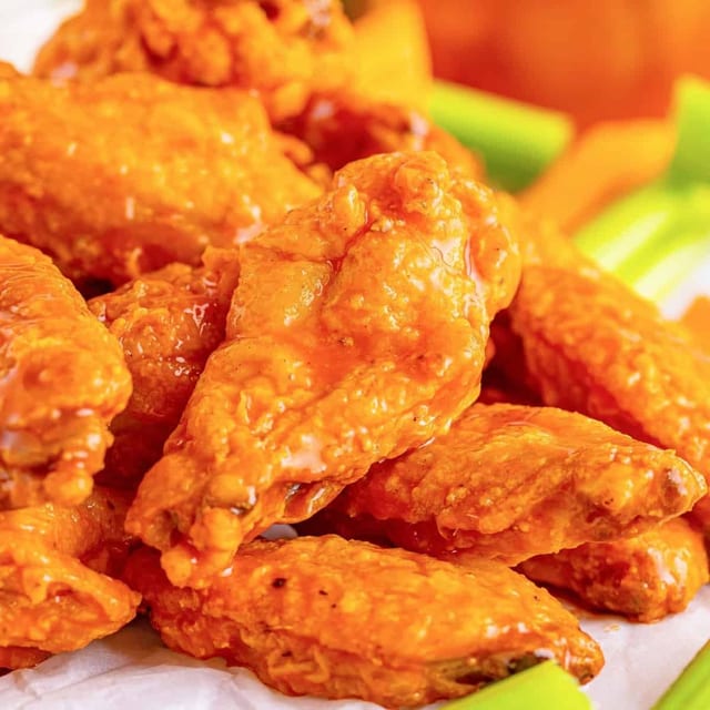 Chicken Wings (10 Pieces).